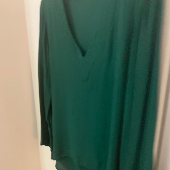 Zara Dark Green V-Neck Long Sleeve Blouse - Picture 4 of 9